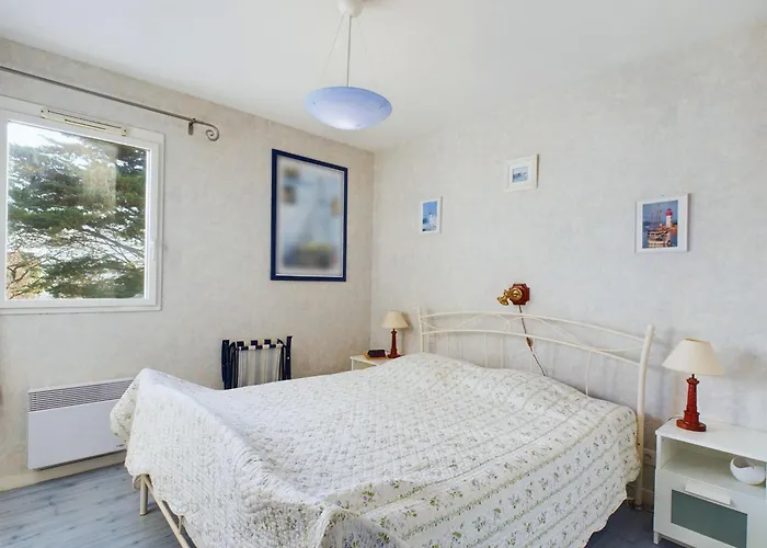 Pour 4 Personnes Aux Sables D'olonnes *